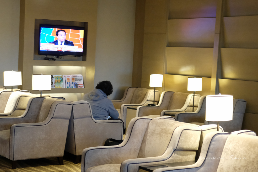 The Plaza Premium Lounge, offers comfortable seating while you wait for your flight and no age restrictions. 