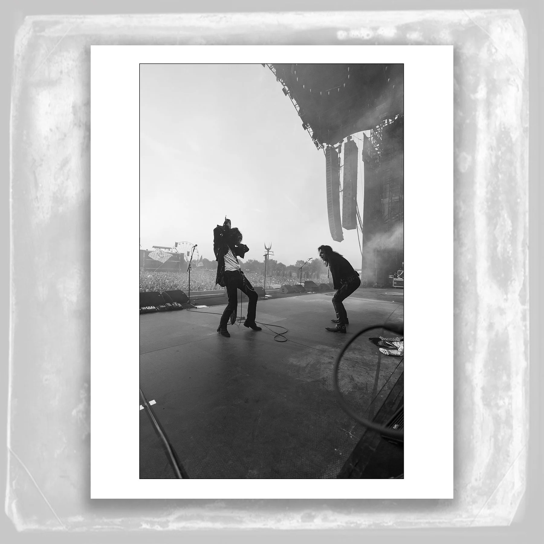 8X10 - LIMITED EDITION - ALICE COOPER WATCHES JOE PERRY SOLO AT HELLFEST