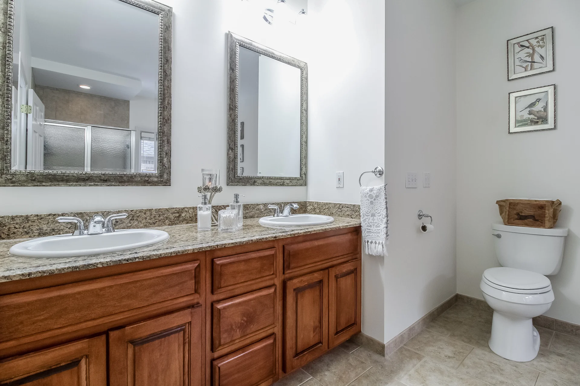 023-Master_Bathroom-5442212-medium.jpg