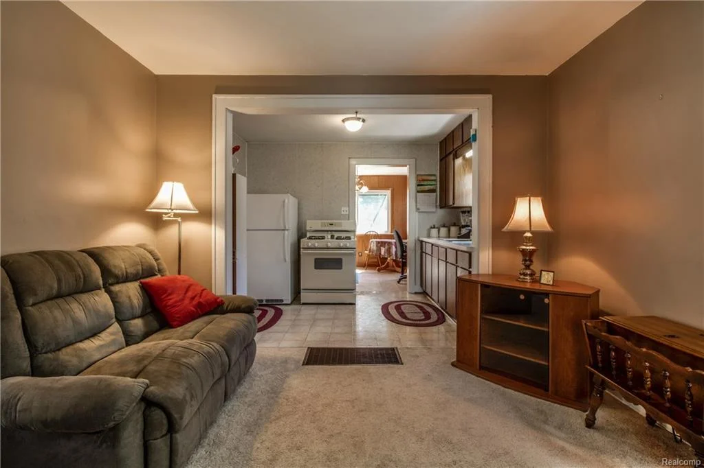 1440 Courtland 8.jpg