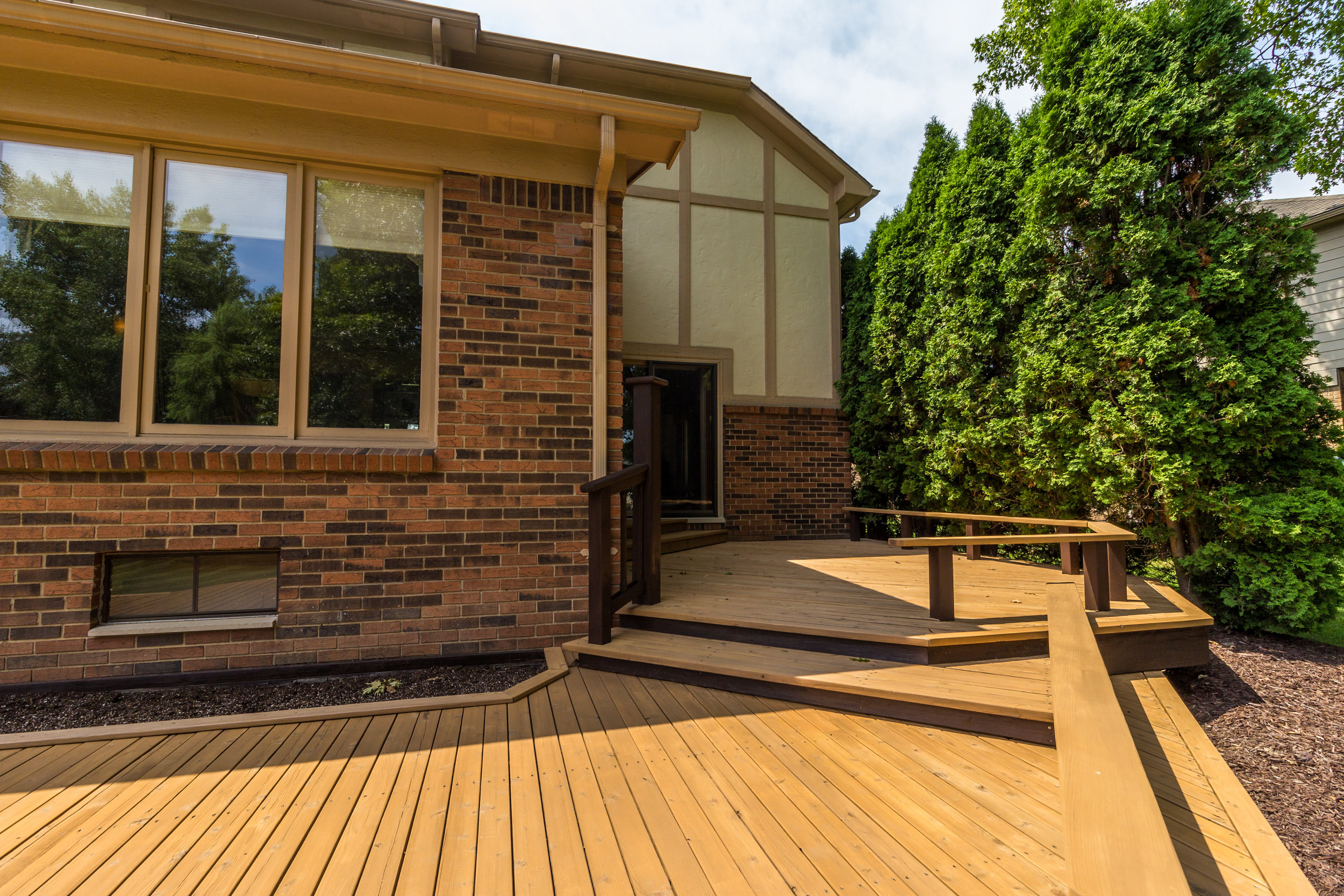 Ext Rear DECK-1.jpg