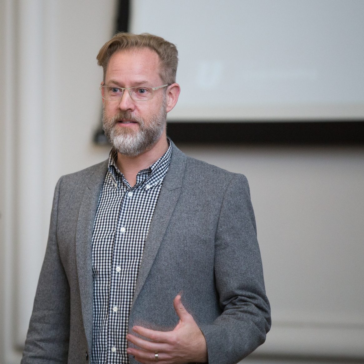 Bill HR  ...is a certified  Purpose Leader  who has spent the past 15+ years of his career actively focused on developing, supporting and building capacity for the design and innovation community in West Michigan. He has supported entrepreneurs and entrepreneurial organizations through business model design, deep community engagement and the development of educational curriculum.  The core of Bill's career is rooted in a desire to build stronger, more resilient, and forward-thinking organizations and communities through entrepreneurship and design.    bill@furtherdegree.com  —  Schedule 30 minutes with Bill