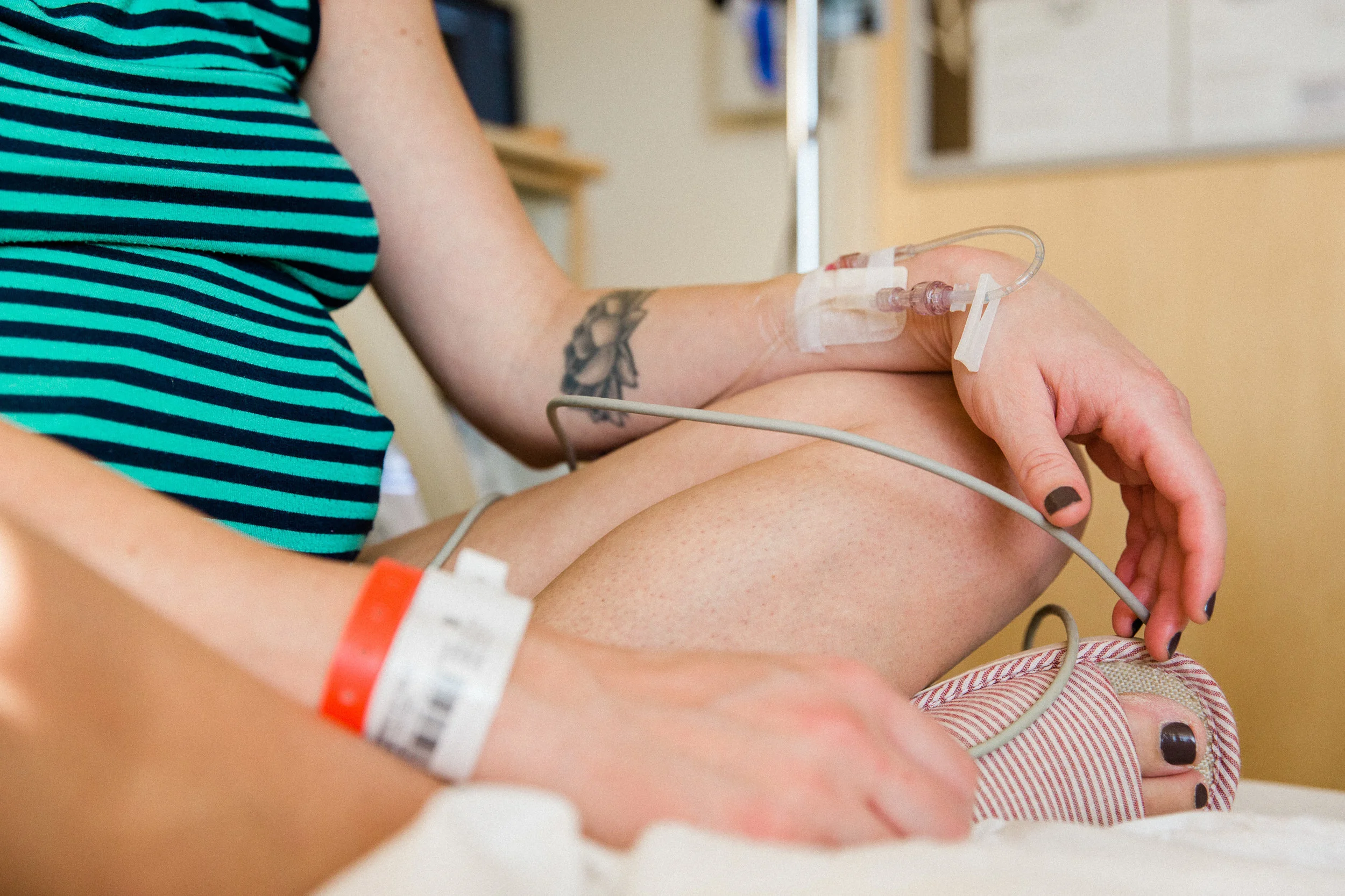 Transverse to Breech to Head Down :: Our Story at 37 Weeks