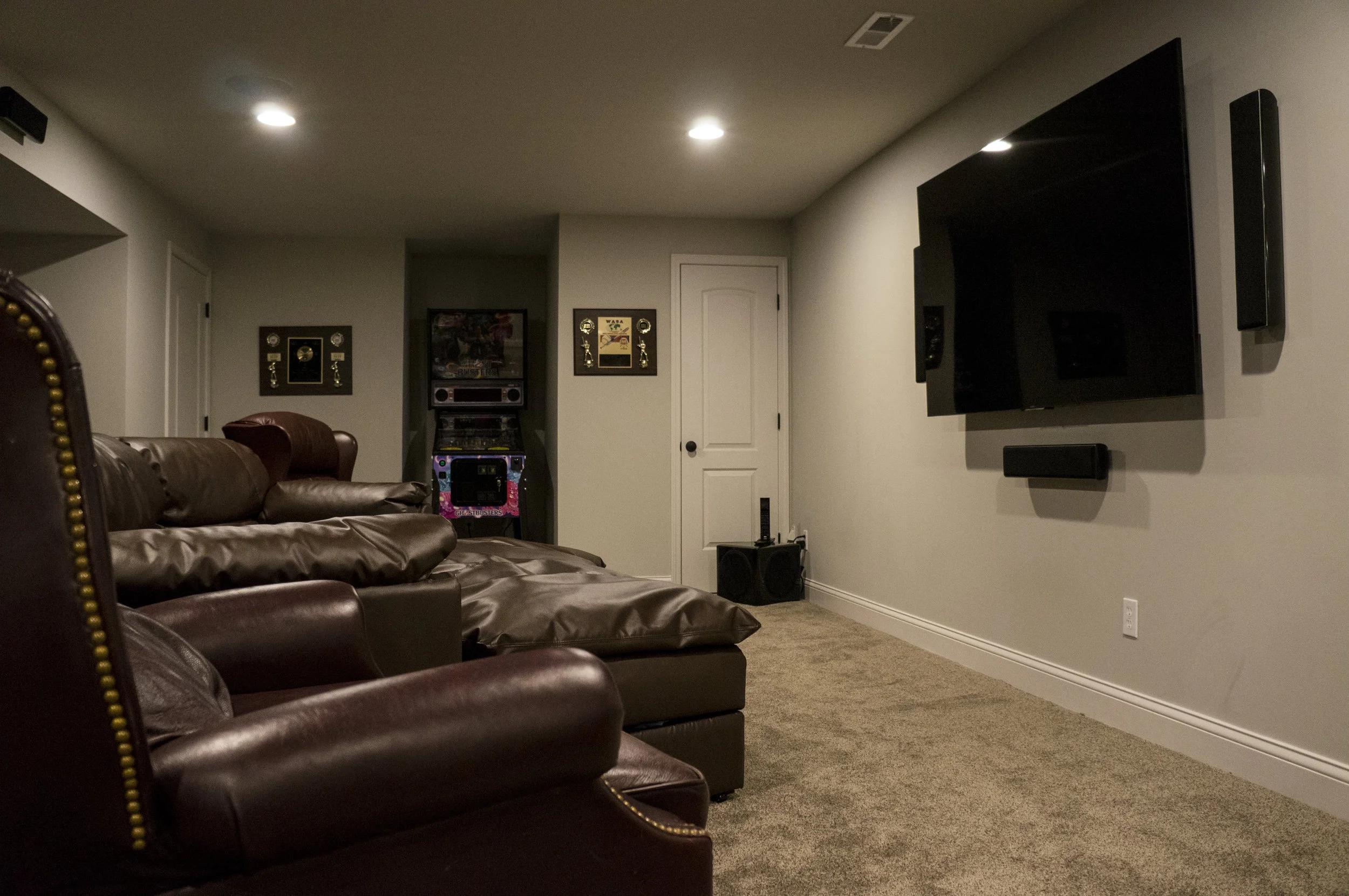 home theater top house