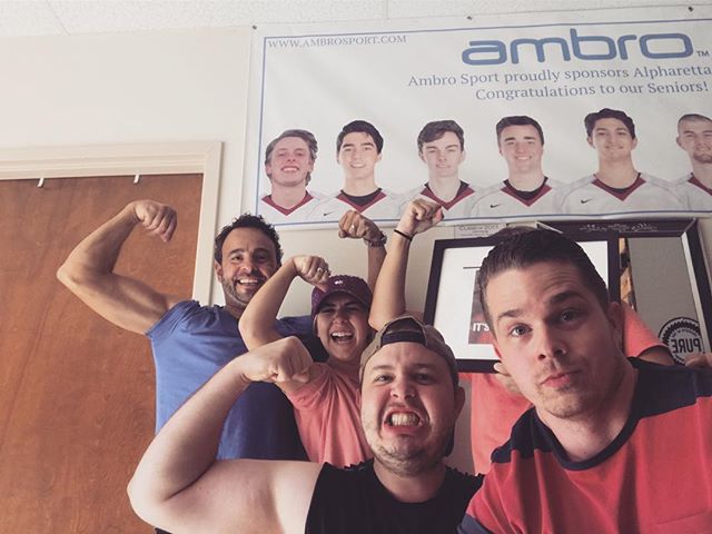 You know what day it is. Happy Flex Friday from Team Ambro!
#swolemates #fashion #apparel #clothing #ambrosport