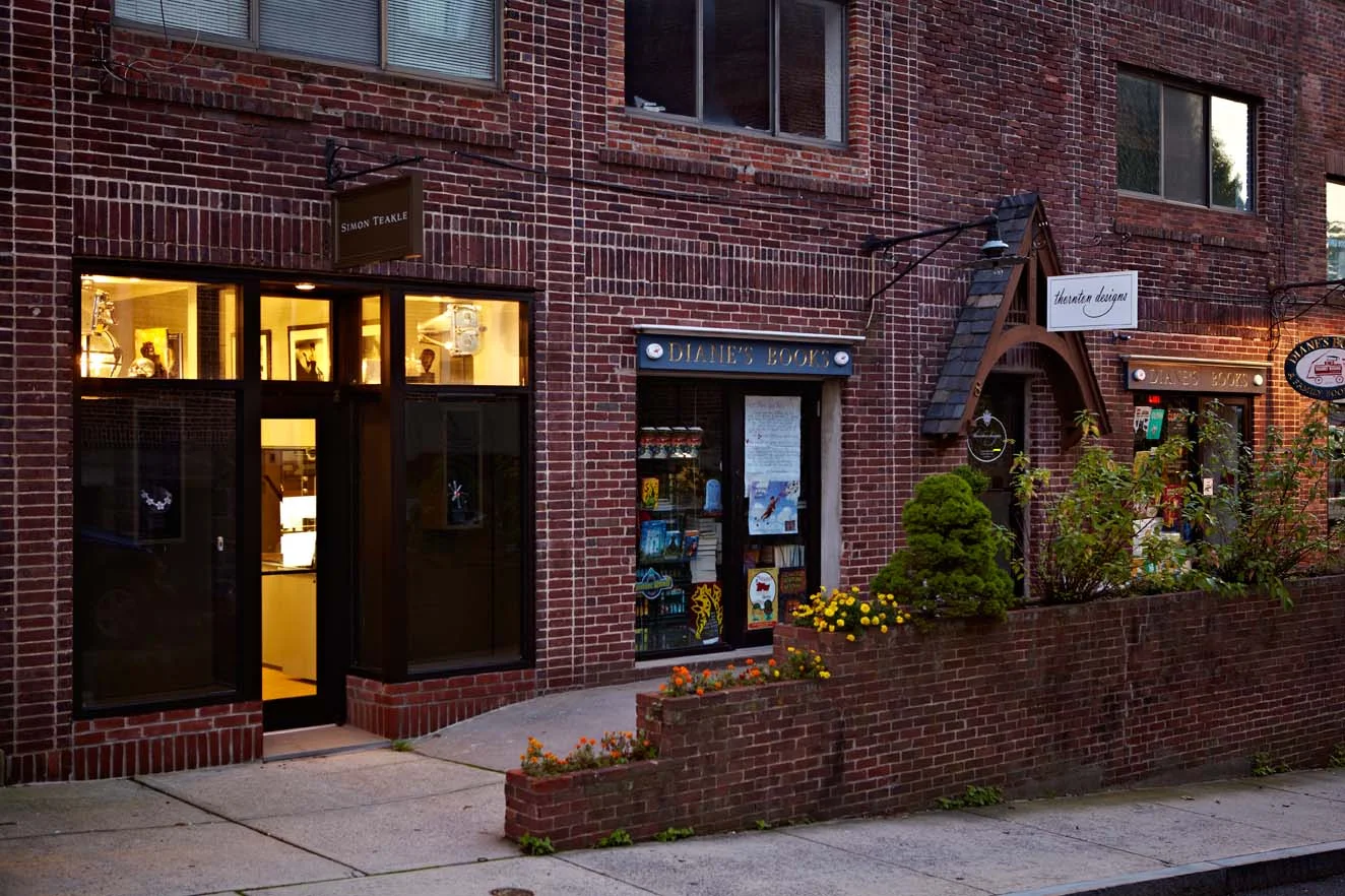 Exterior4605.jpg