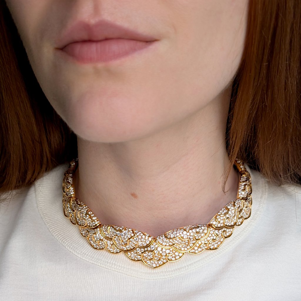 7042 - Marina B Esclave Choker Model.jpg