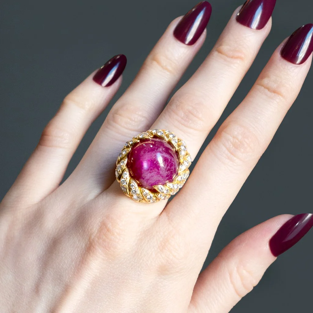 7324 - Mauboussin Ruby Ring Model Web.jpg