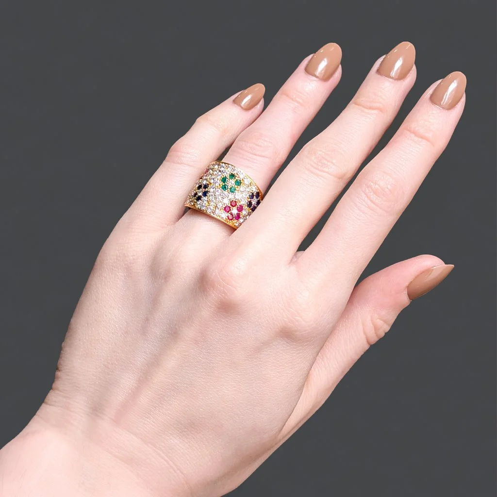 7315 - VCA Diamond Flower Band Ring Model Web.jpg