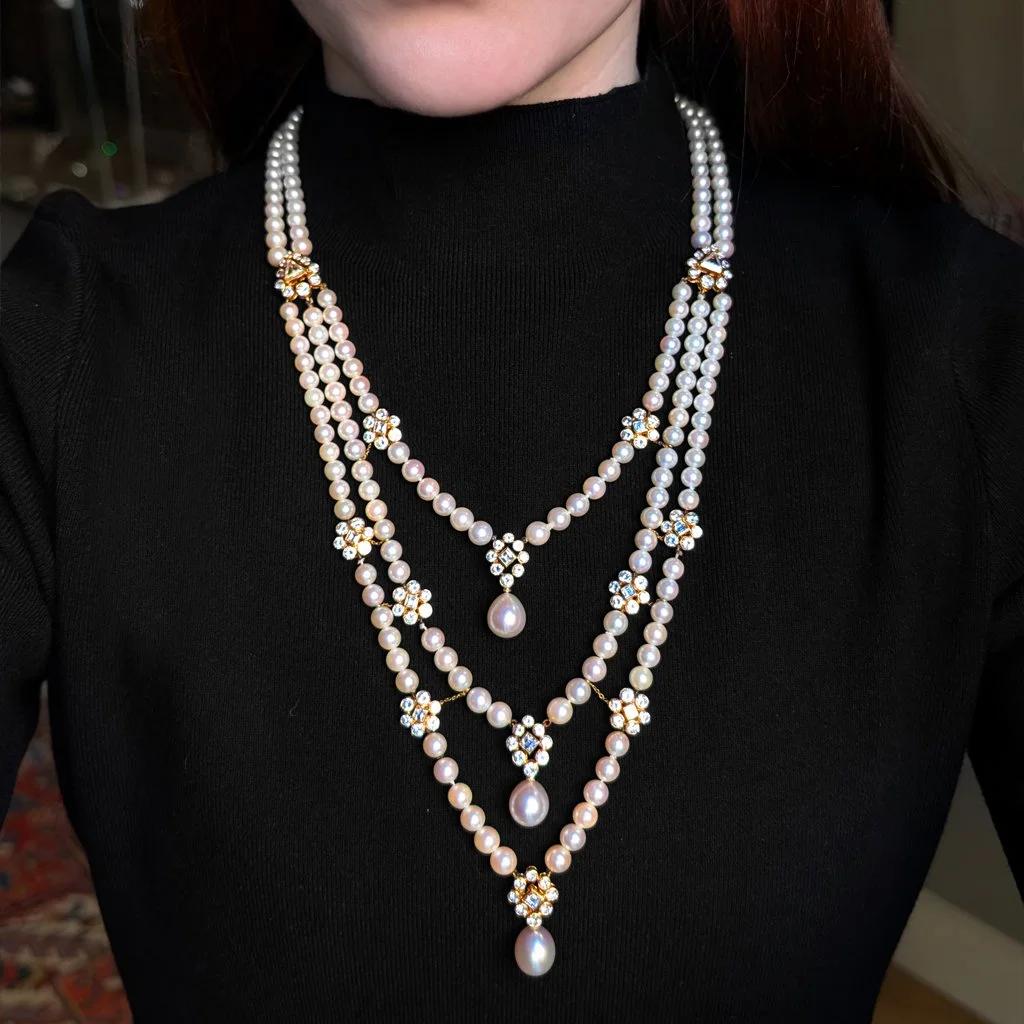 7262 - Cartier Pearl Necklace Model Web.jpg