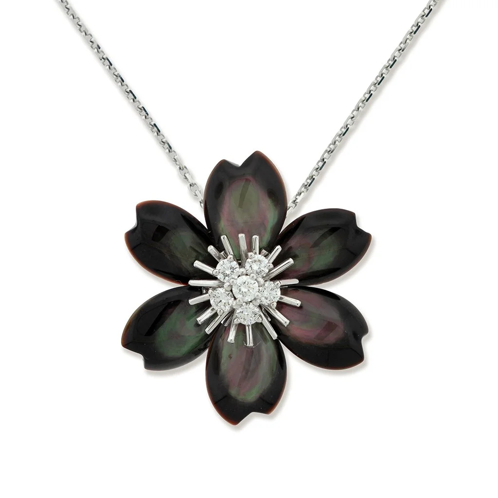 7219 - VCA Rose de Noel Pendant Lo.jpg
