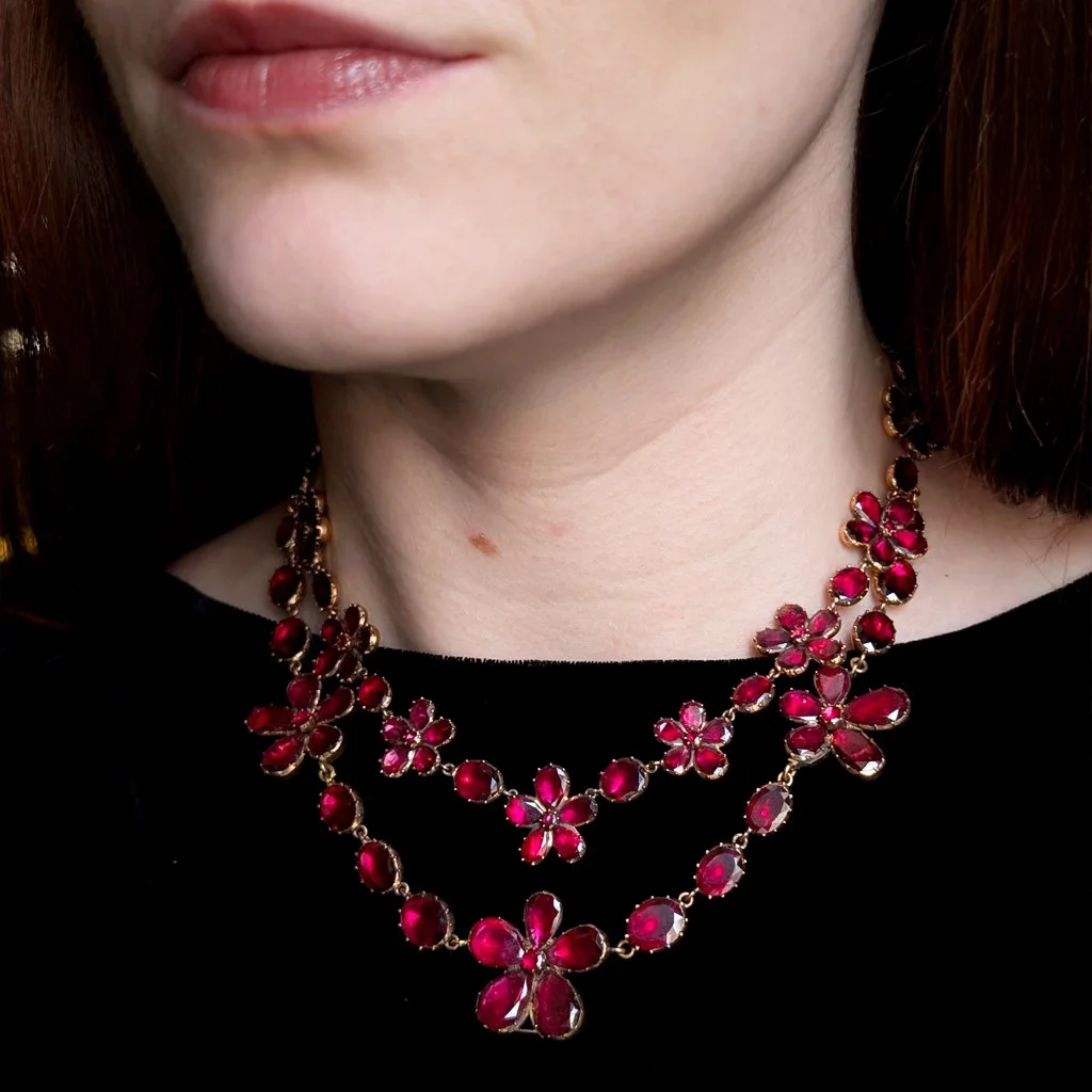 AntiqueGarnetFlowerNecklaceModel.jpg