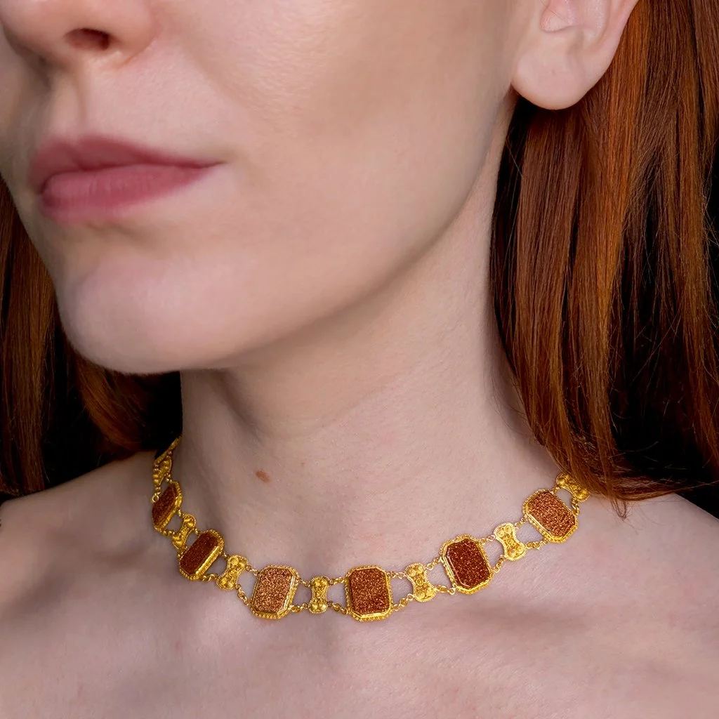 7322 - Antique Goldstone Riviere Model Web.jpg