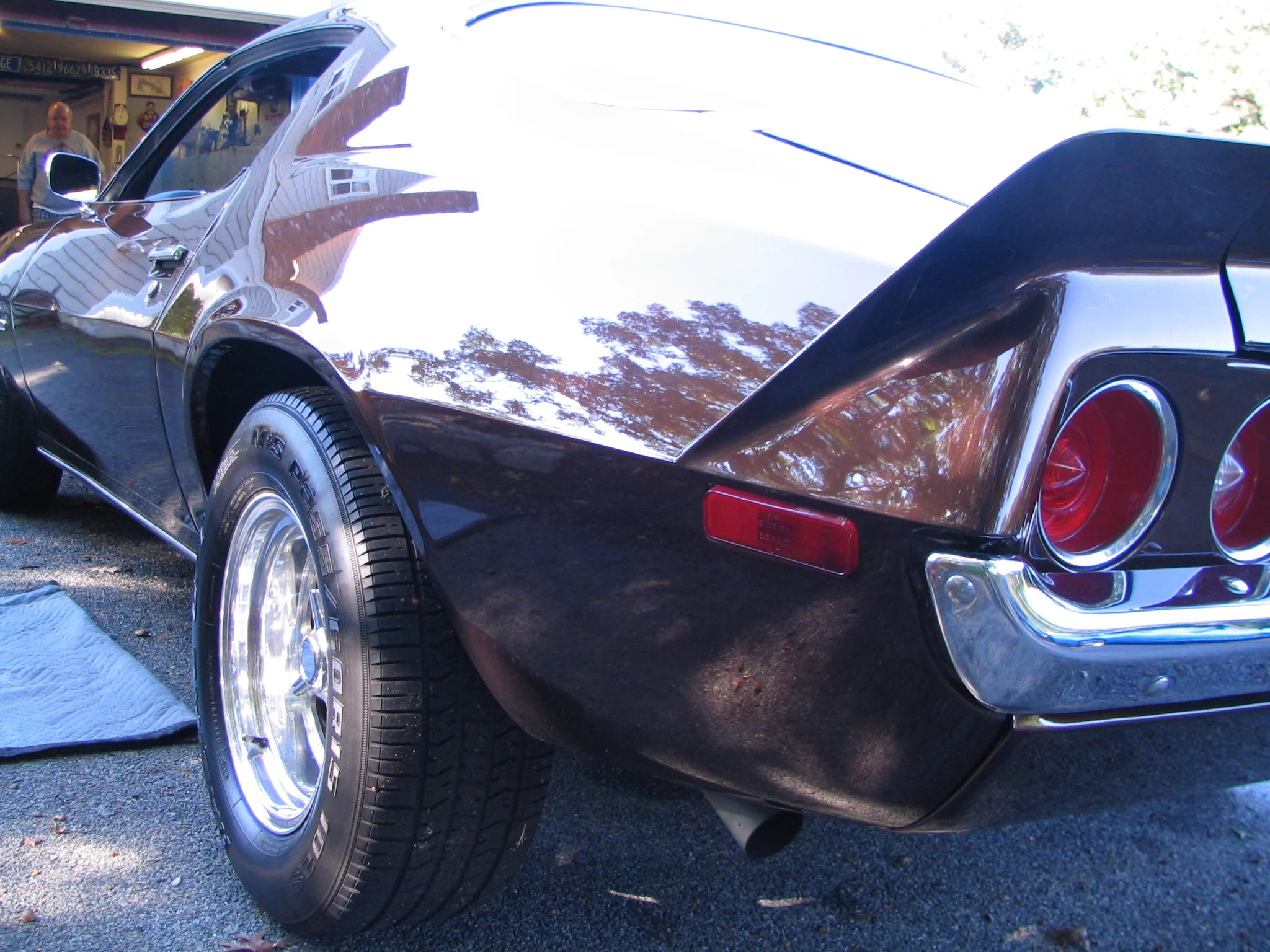 SOLD to NH - 1972 Chevrolet Camaro - SBC Vortec 400hp, 700R4, Posi, STUNNING PAINT!