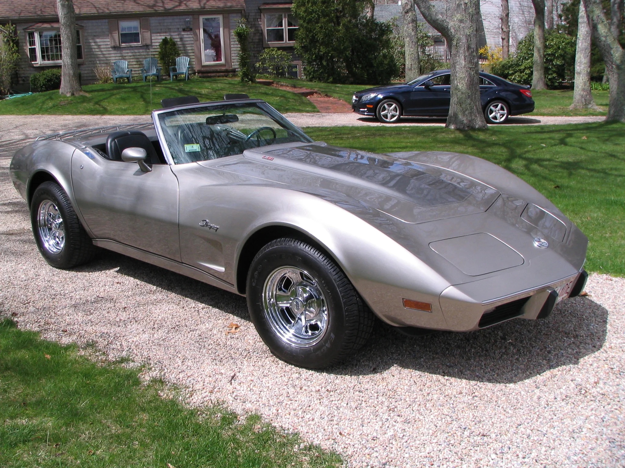 SOLD  - 1975 Corvette Roadster, 350, 4-Spd, AC, restored, DRIVES GREAT!!!