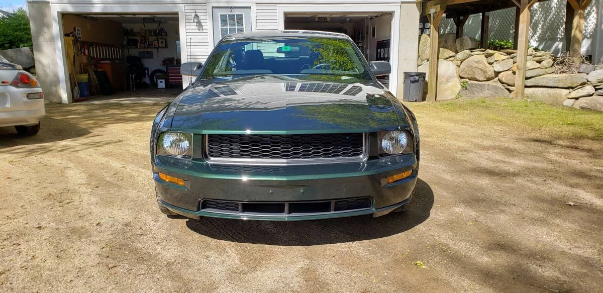 SOLD - 2009 Bullitt Mustang, original owner, Highland Green, 5-Spd, MINT!