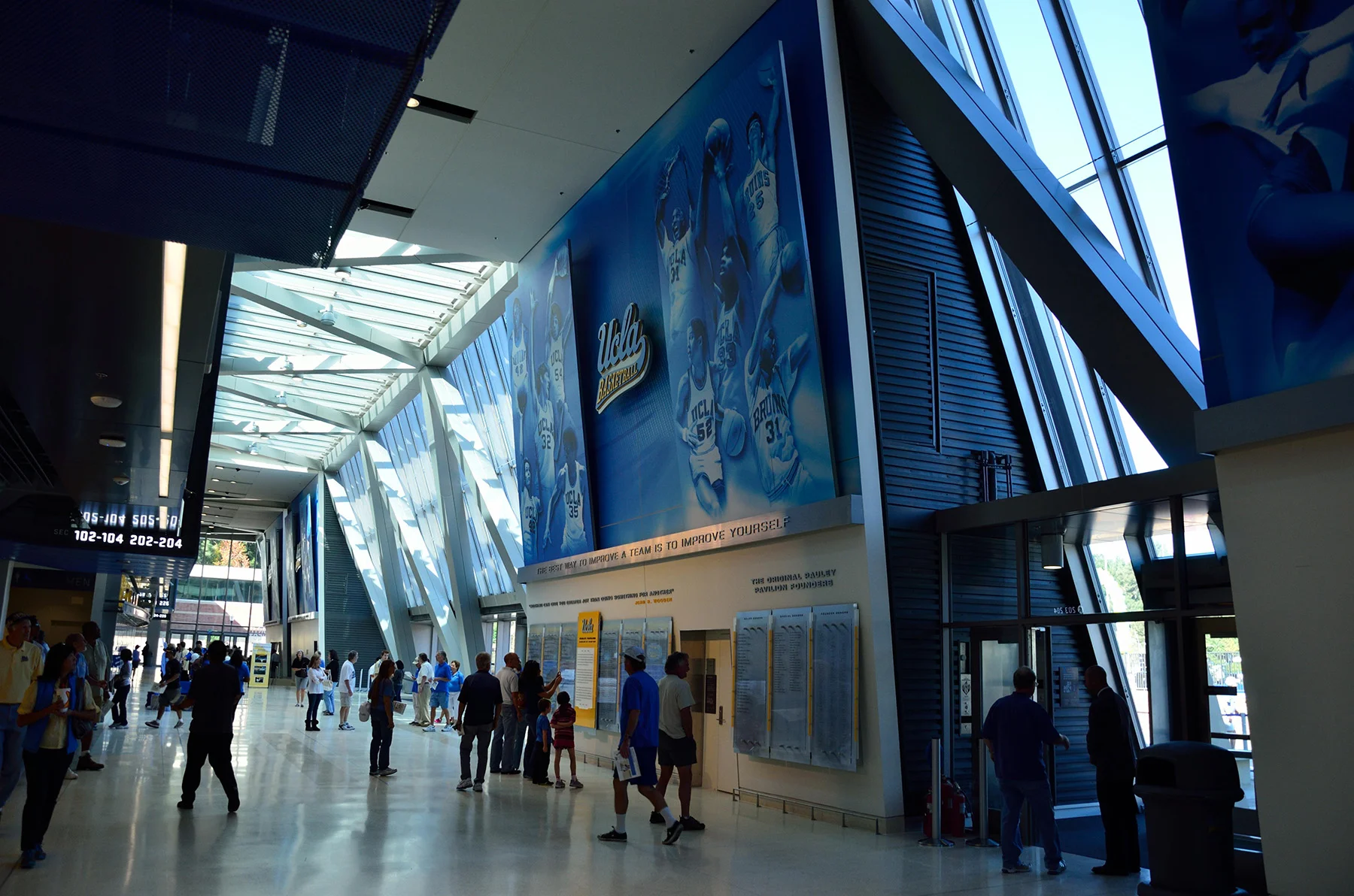 UCLA-Pauley-Pavillion-3.jpg