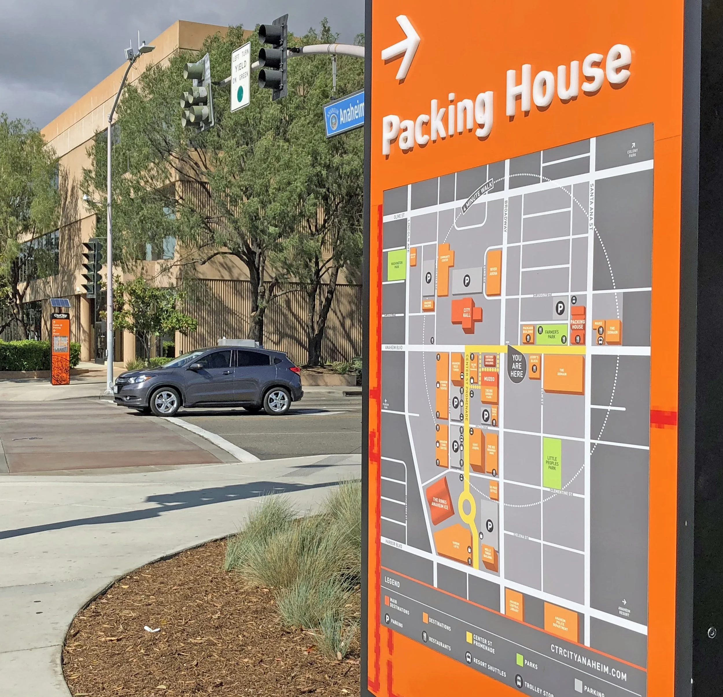 Anaheim CtrCity 12.JPG