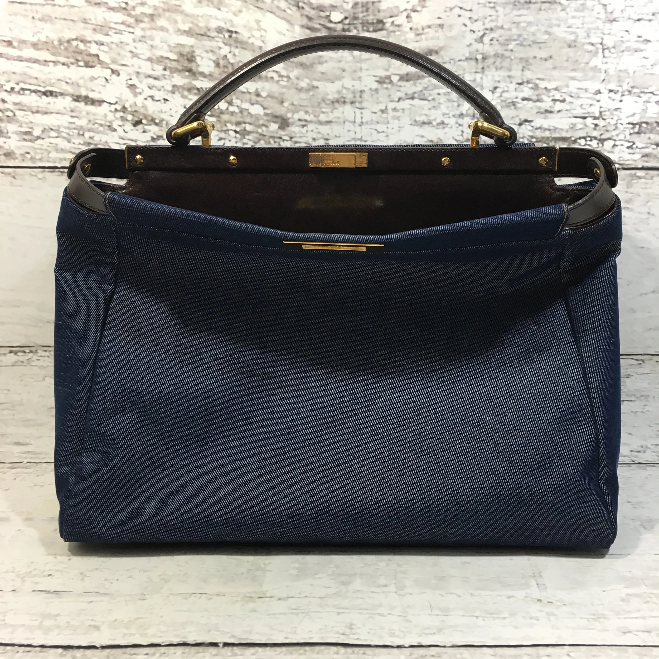 fendi peek
