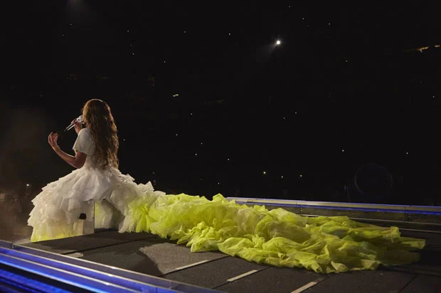 Beyonce-Knowles-Closes-Her-On-The-Run-II-Tour-In-Off-White-2.jpg