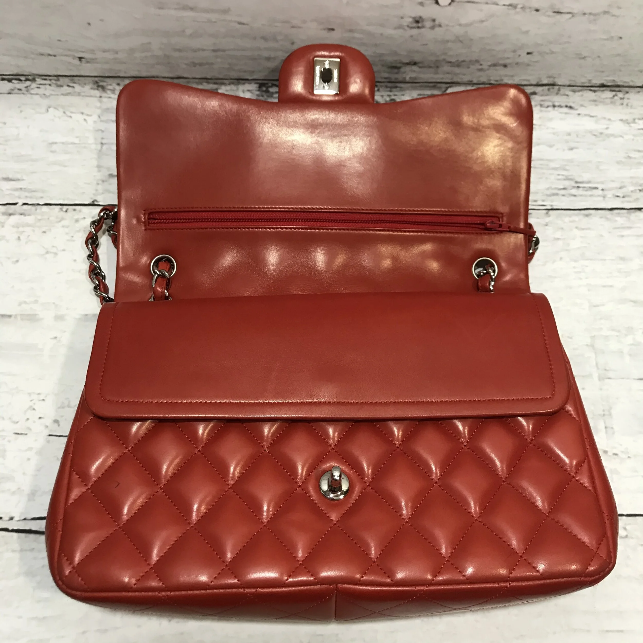 E5EF4BE5-442B-4682-AC8D-EBFFCE0AA642