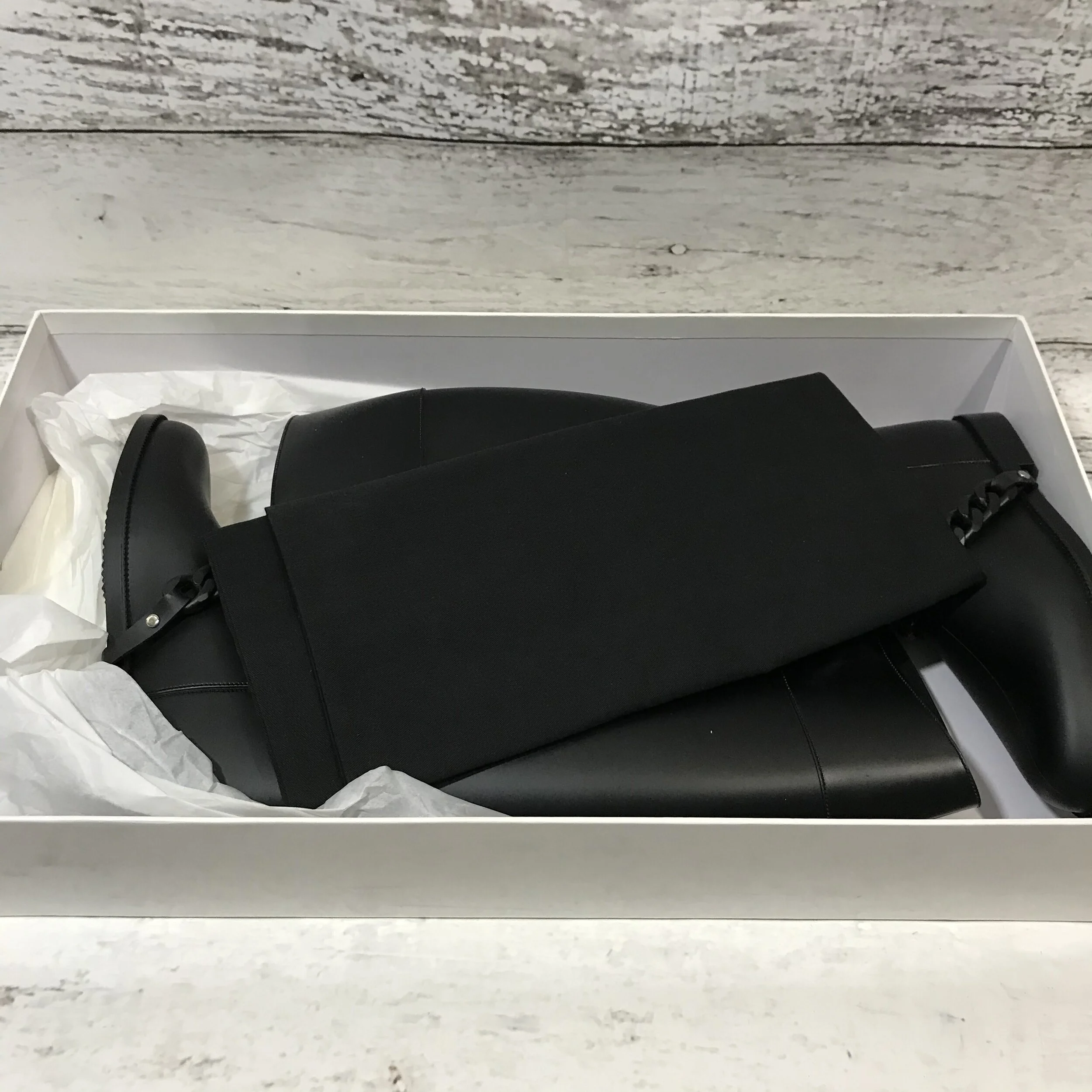 E68E3317-B38E-46A9-B108-16A944CA8DE3