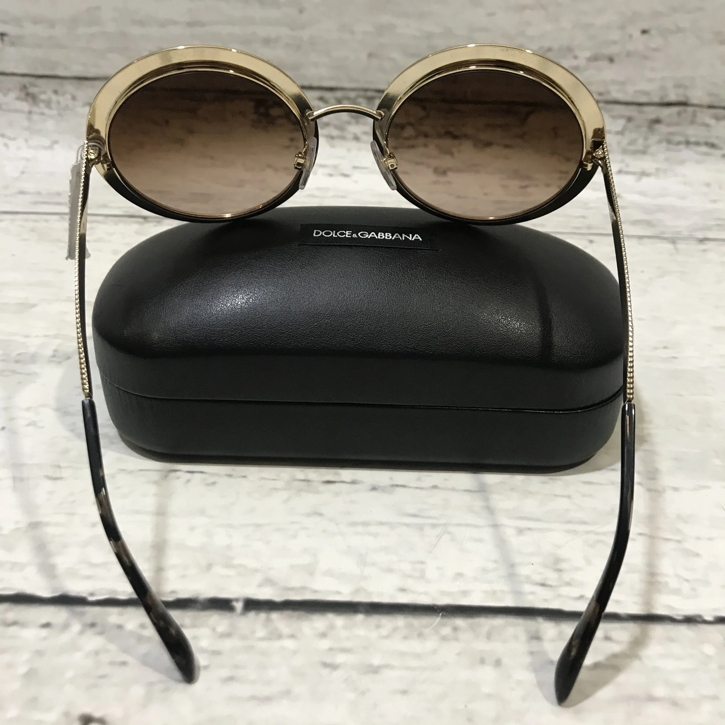 7C305292-0271-4D3E-BEEE-BAD679A1D489