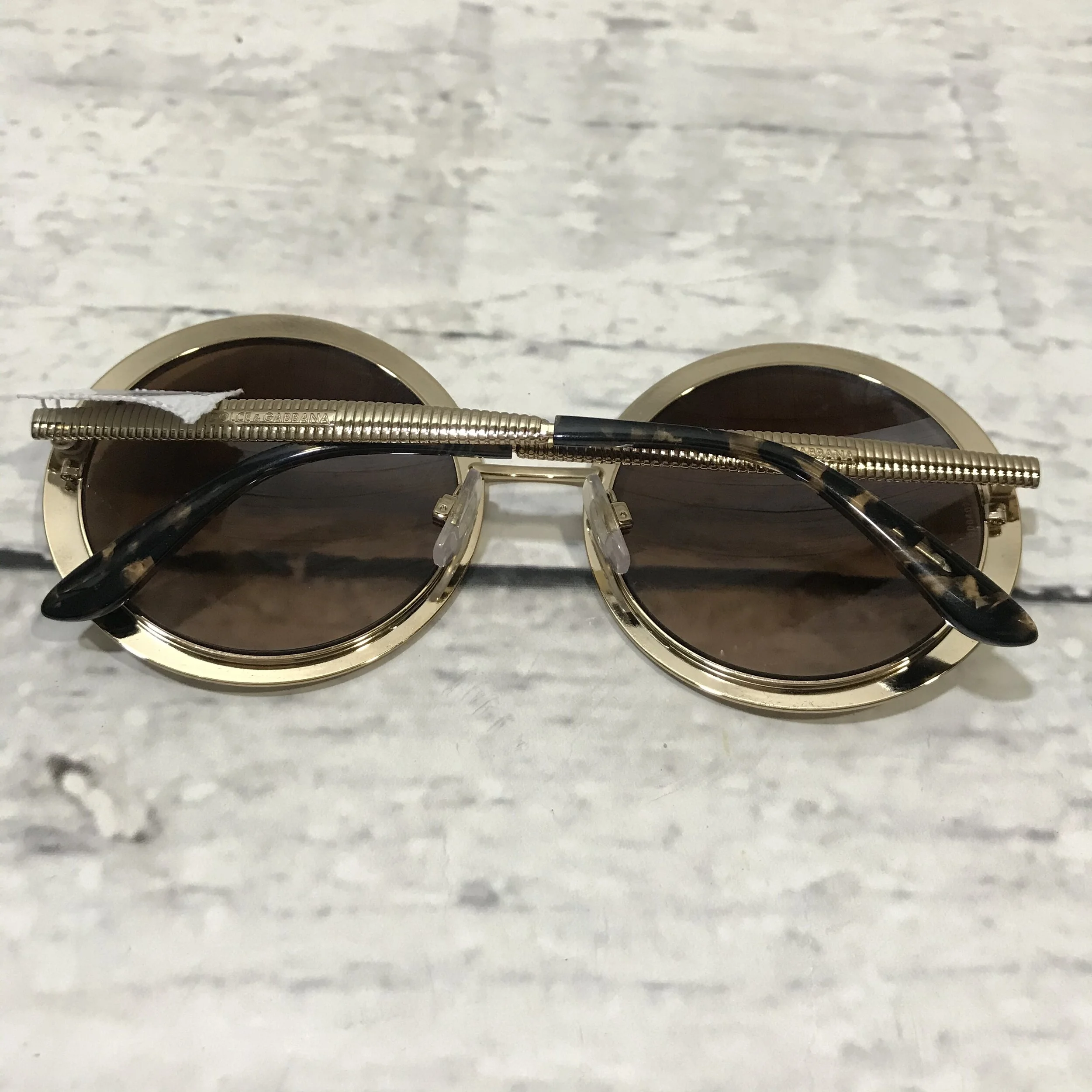 5816F994-517A-437D-A253-3596500F5289