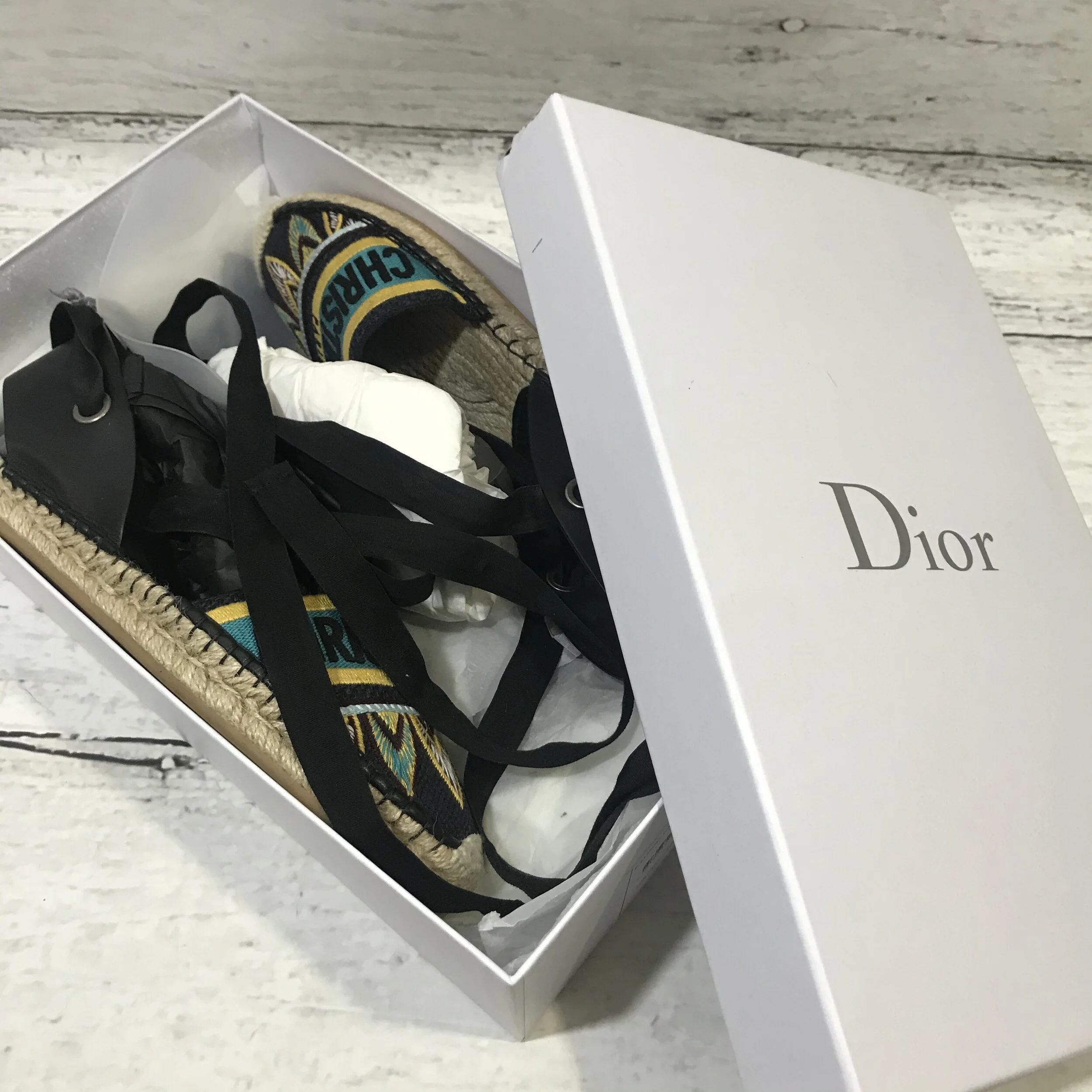 B98C976E-C2D0-4CE5-BE2A-8D99190FDA95