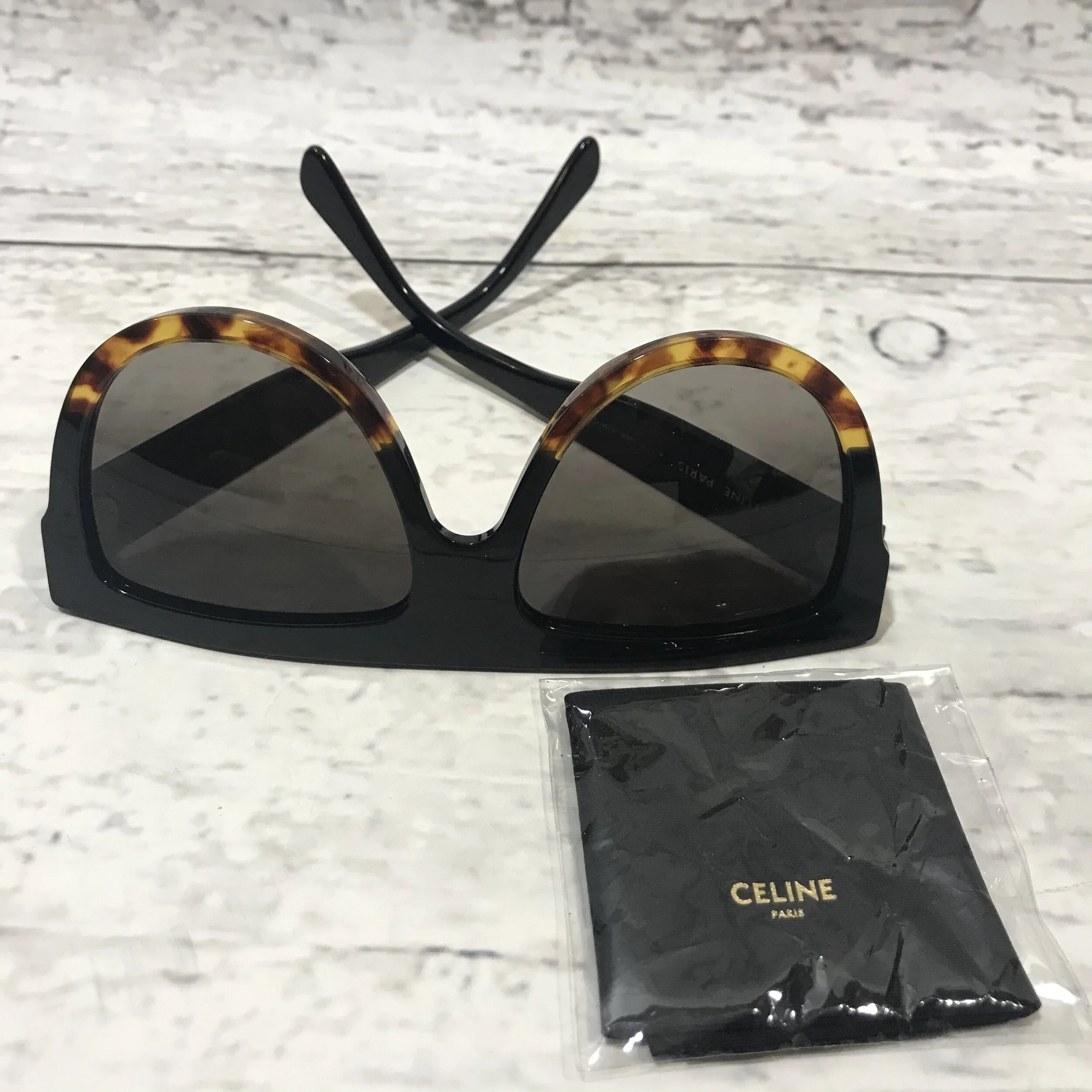 A1FDA3A1-7983-4E38-9EFD-51C954778F36