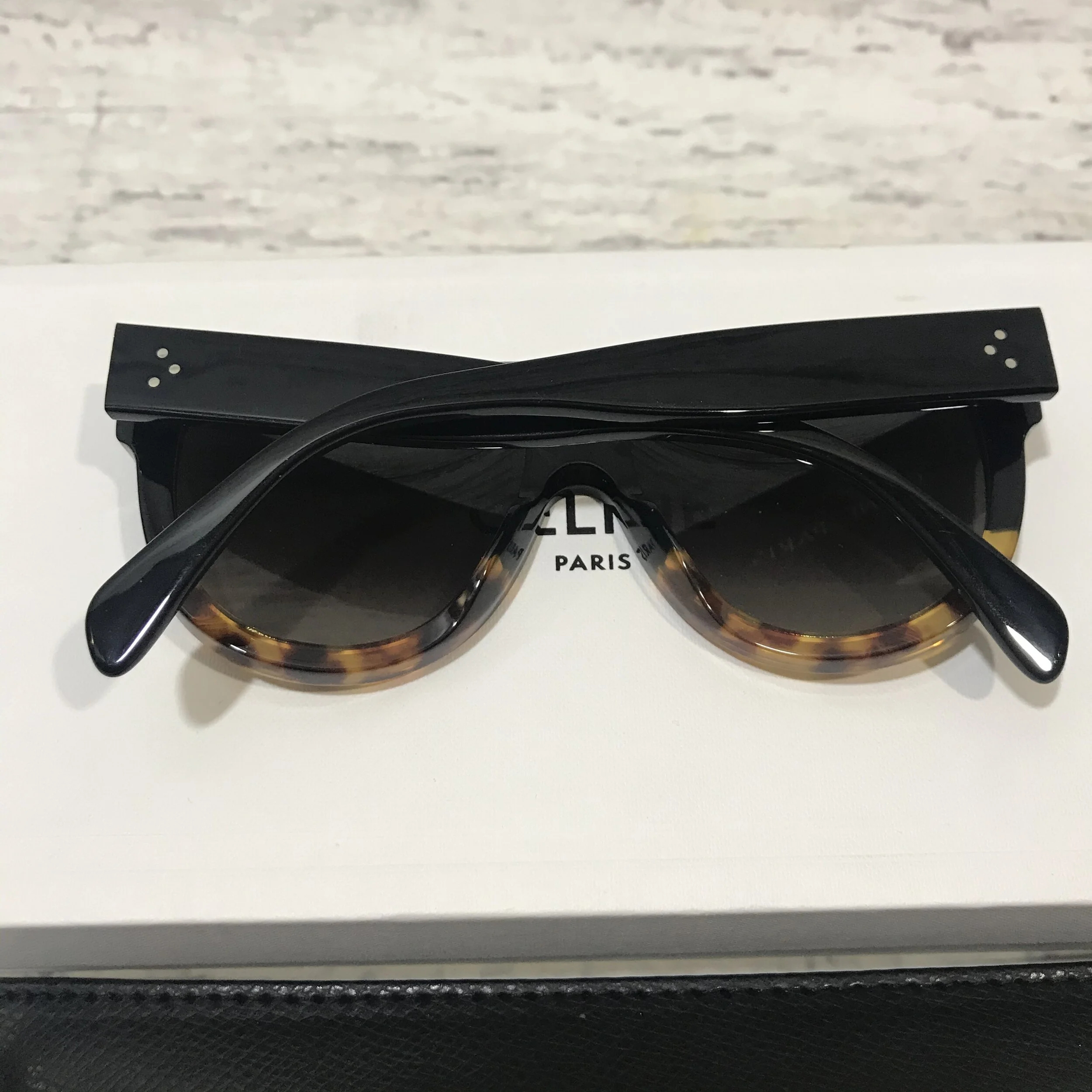 17822848-4CC0-400D-B85E-4EC37ECD3E44