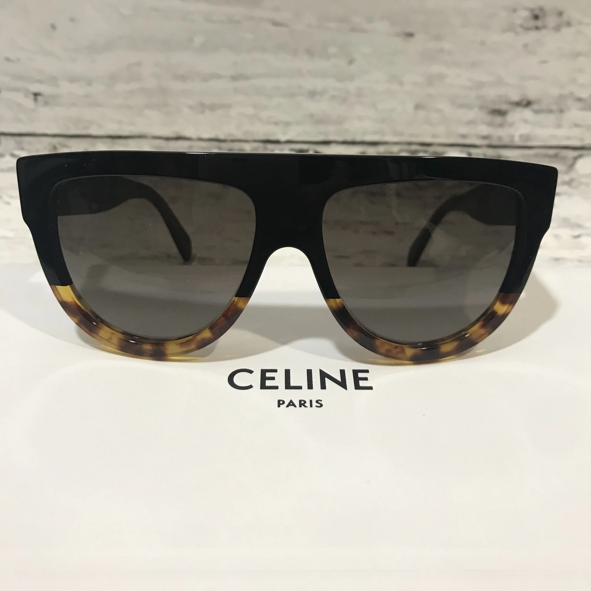 FF6EA861-85D9-49DD-BF3C-C43F93CBB3F5