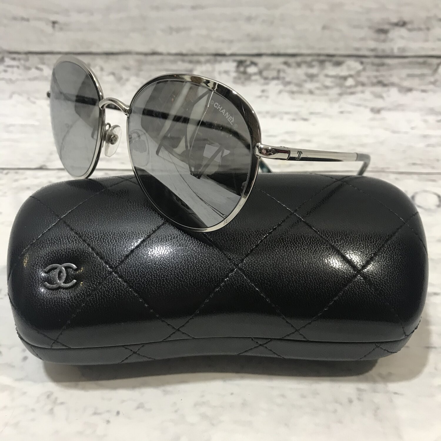 Chanel mirror sunglasses — REBOUND JUNKIE