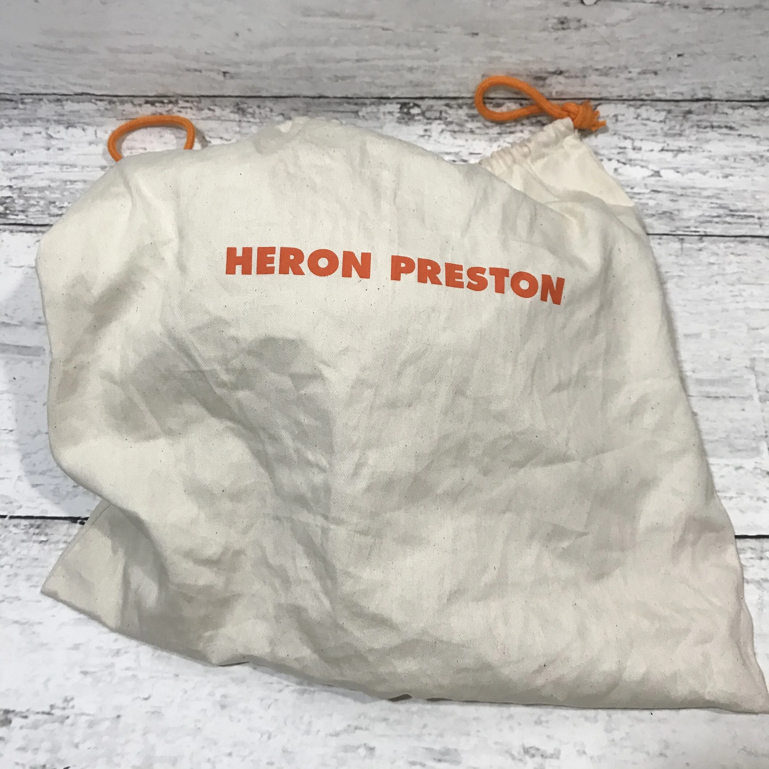 24B0119D-CDC5-42E6-ABAB-3C63A5CC0154