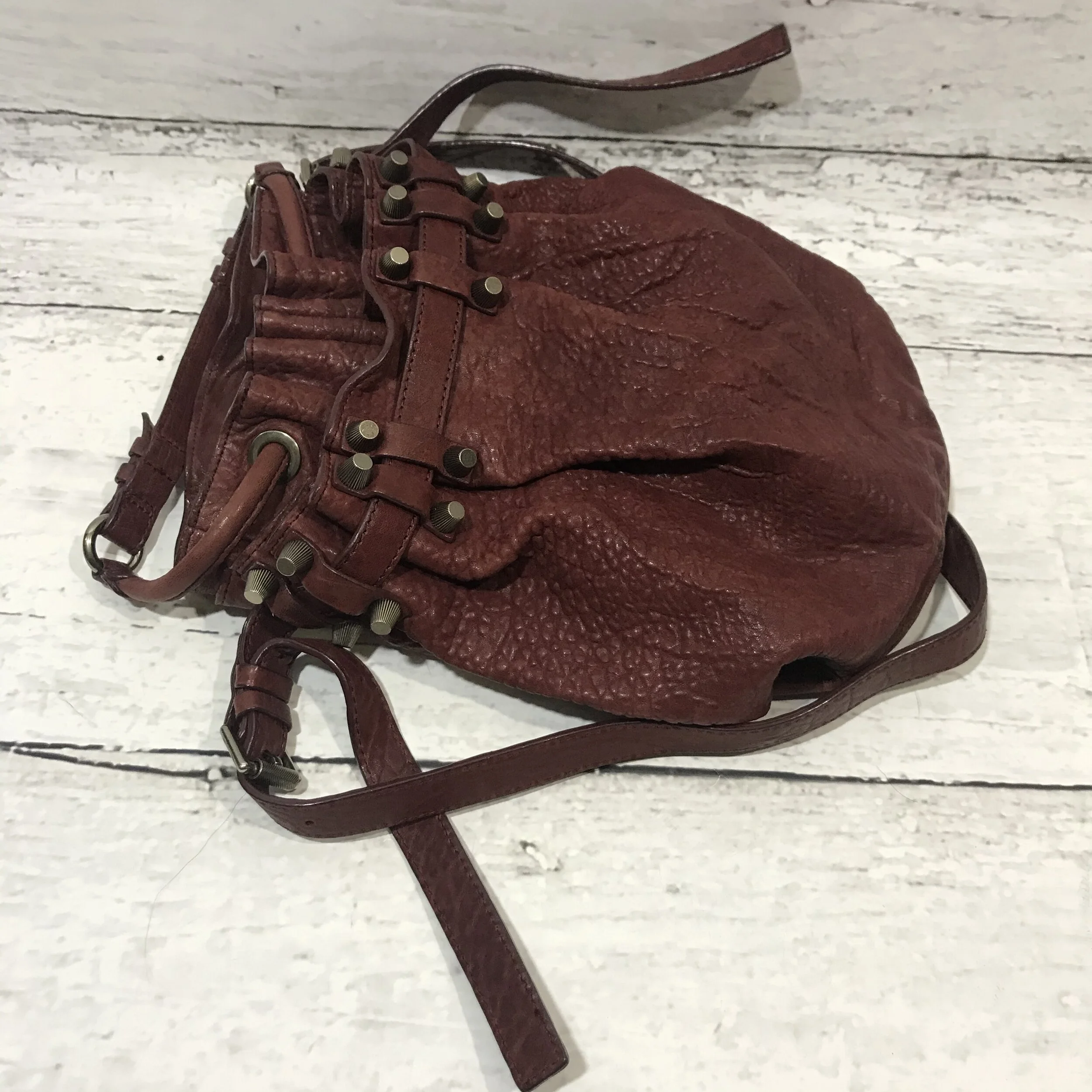 B3E2C470-D842-4682-9FDC-8B3AA3989AA4