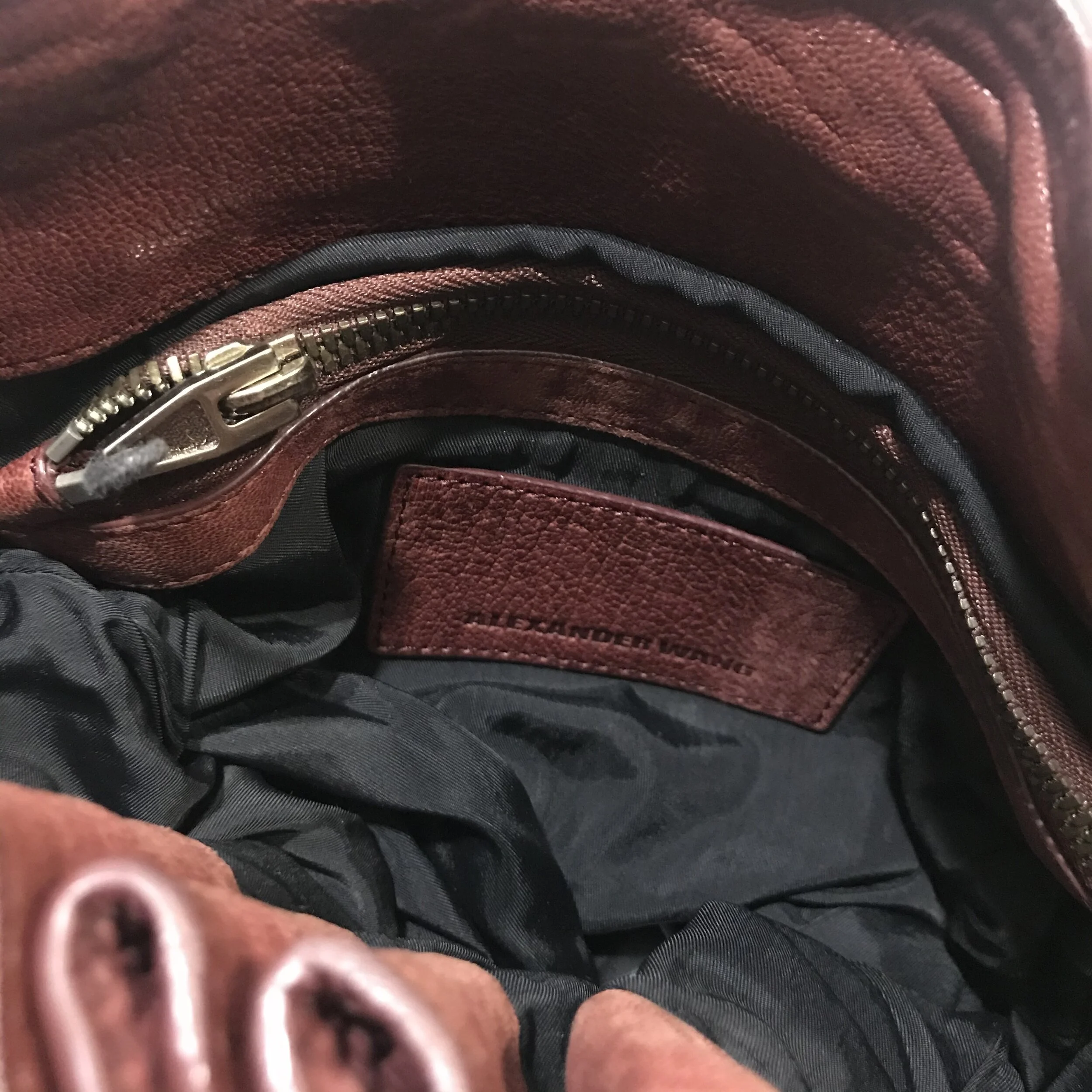 E433024E-7CF3-4697-885A-574DB475129F