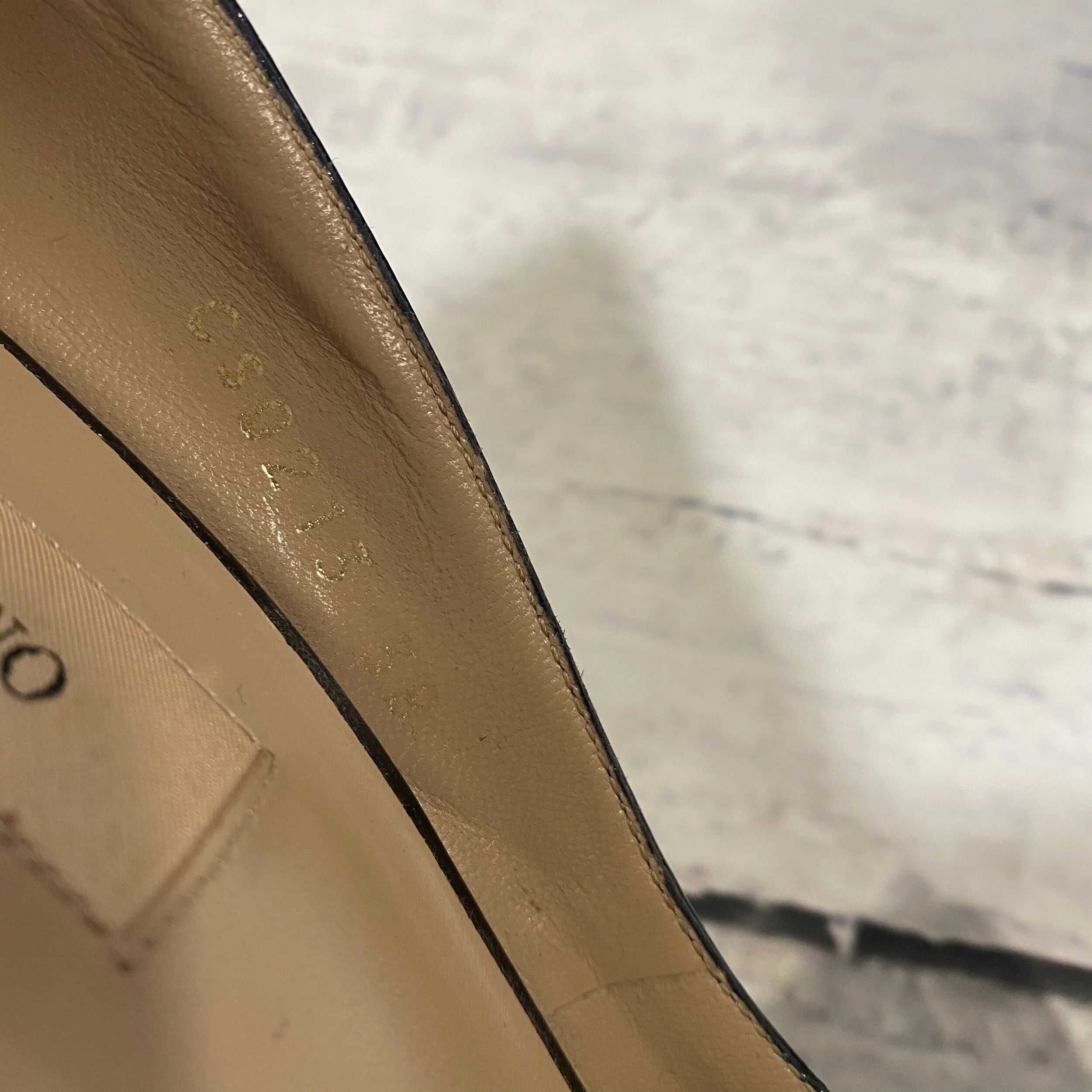 A2D16FF3-277A-41F6-ACD7-45AD2E620D5F