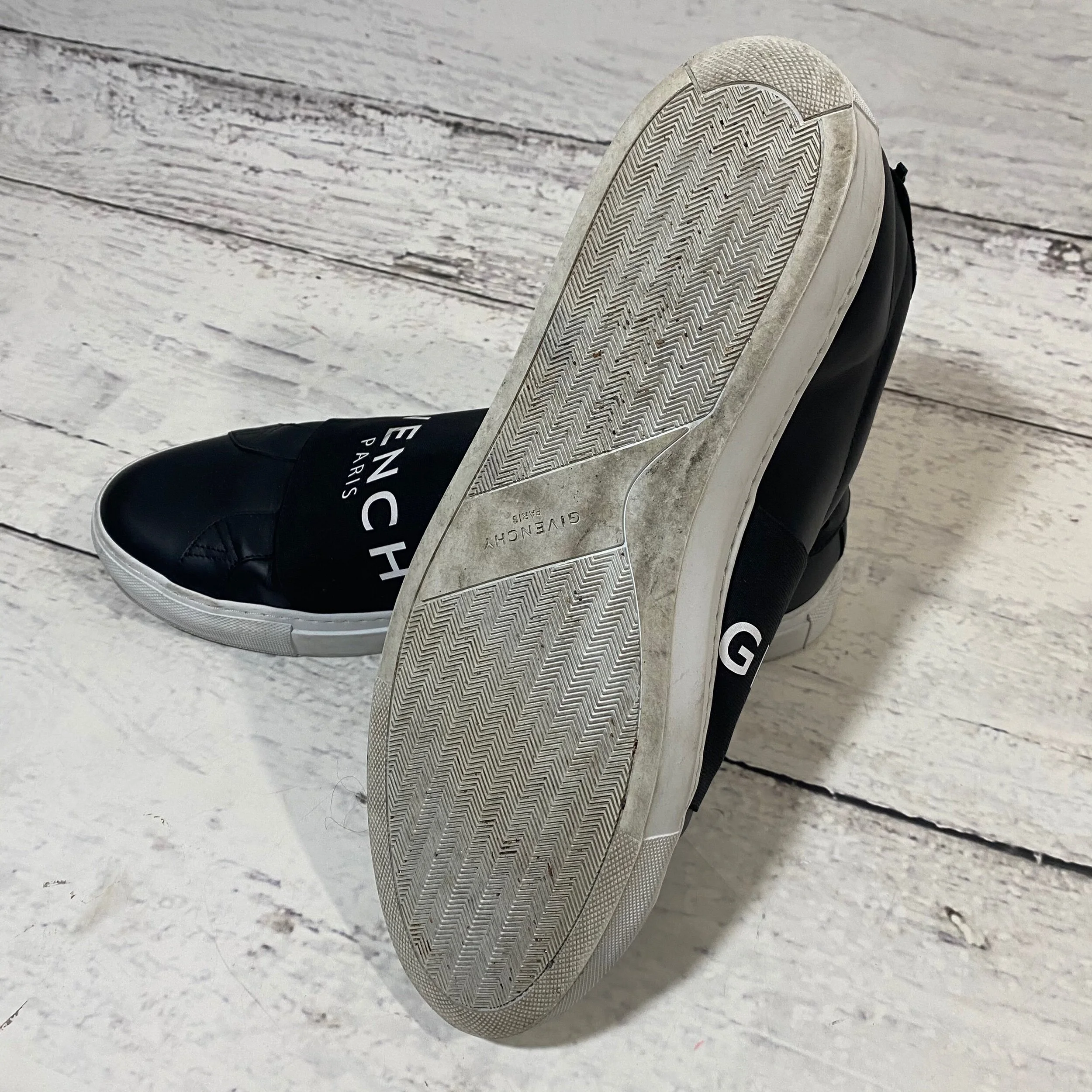 F7074CC7-167A-4094-85B7-6E5553D3255A