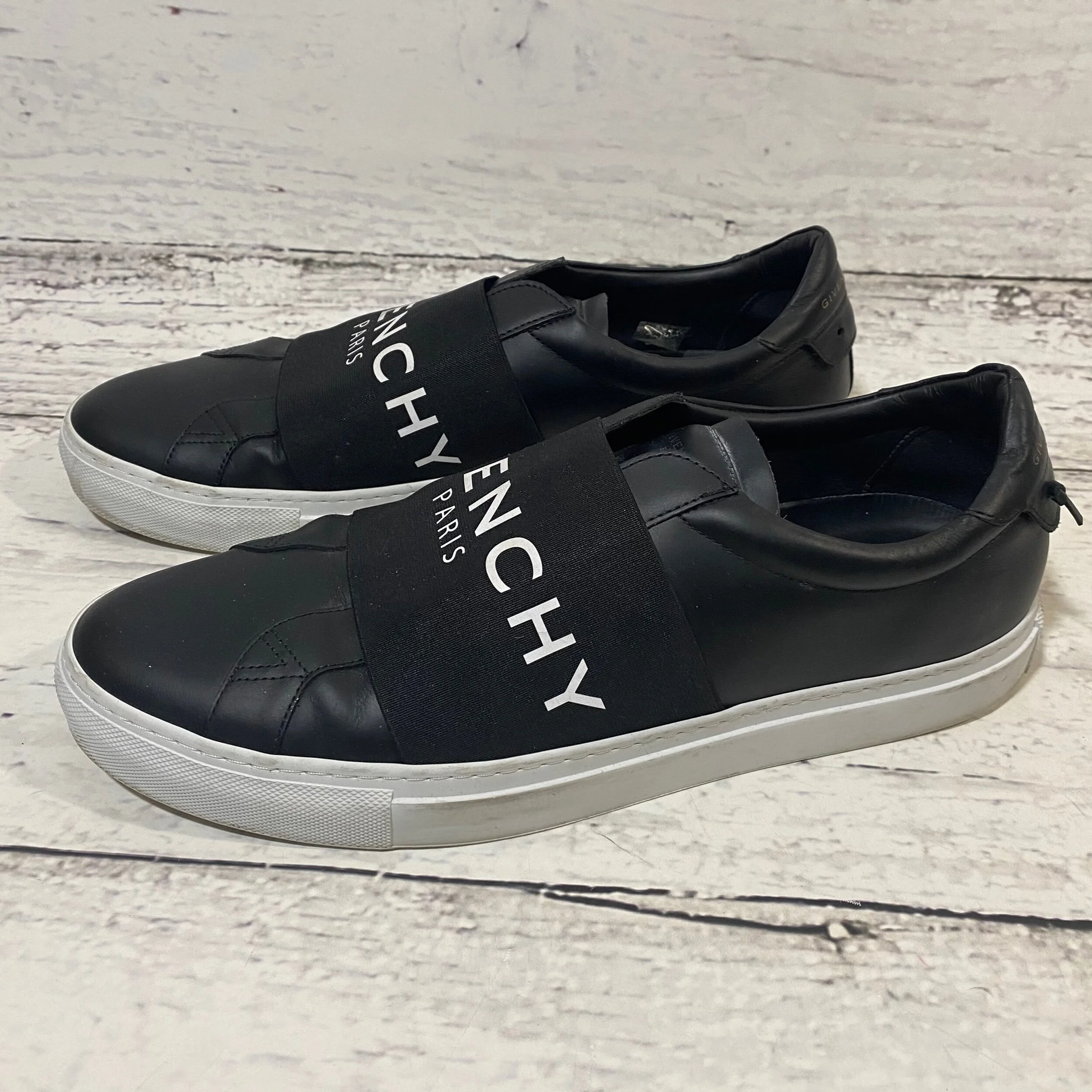 9B3BAA6A-41B7-4E2C-B08C-624A8966126C