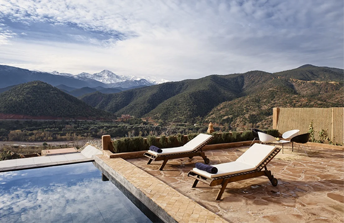 pool suite.jpg