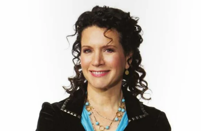 You Can't Curb Susie Essman (PDF) The Boulevard