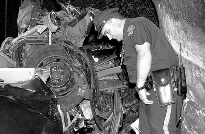 Cell Call Ends in Death (PDF) NY Daily News