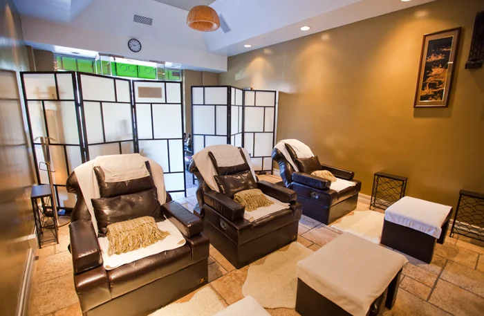 Foot Spas Can Rub You the Right Way (PDF) Newsday