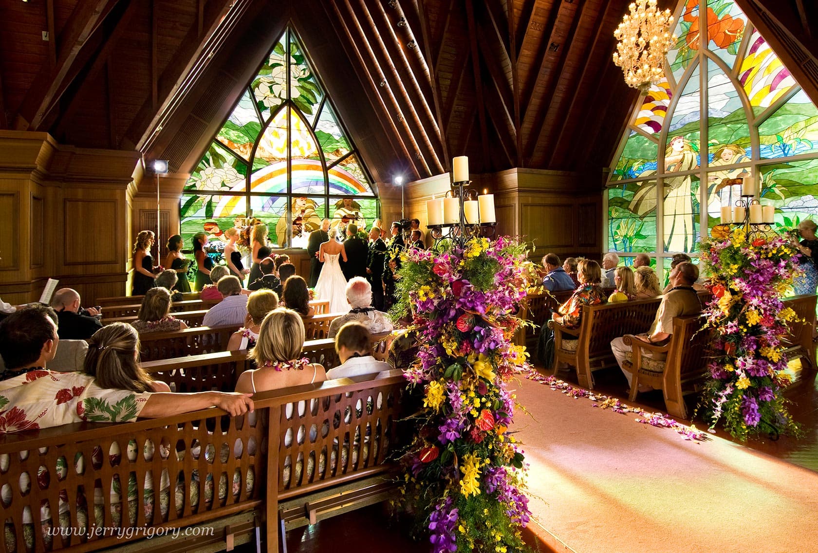 chapel-wedding-ceremony-interior-1680x1136.jpg