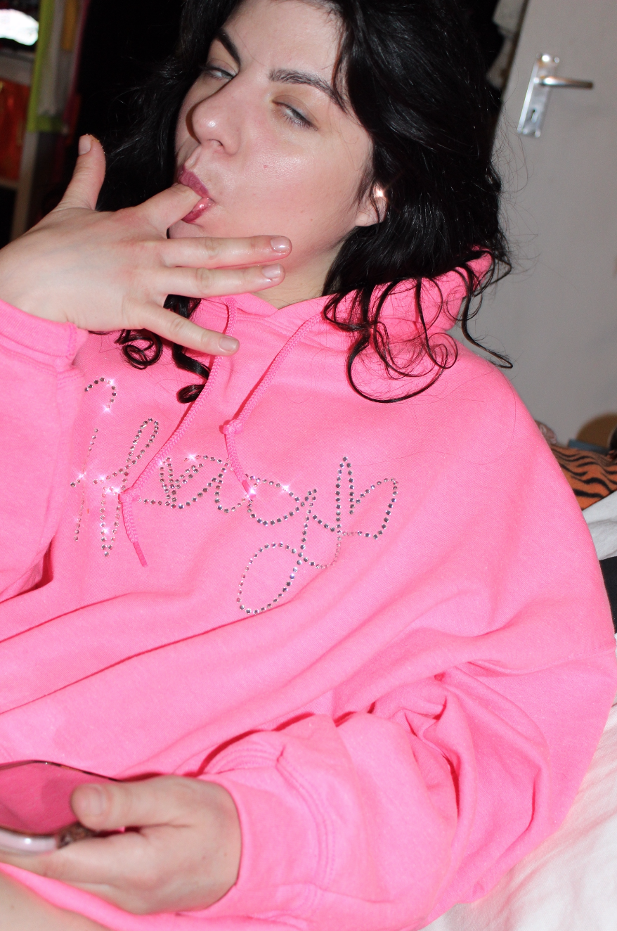 GFOTY MERCH / CRYSTAL SIGNATURE