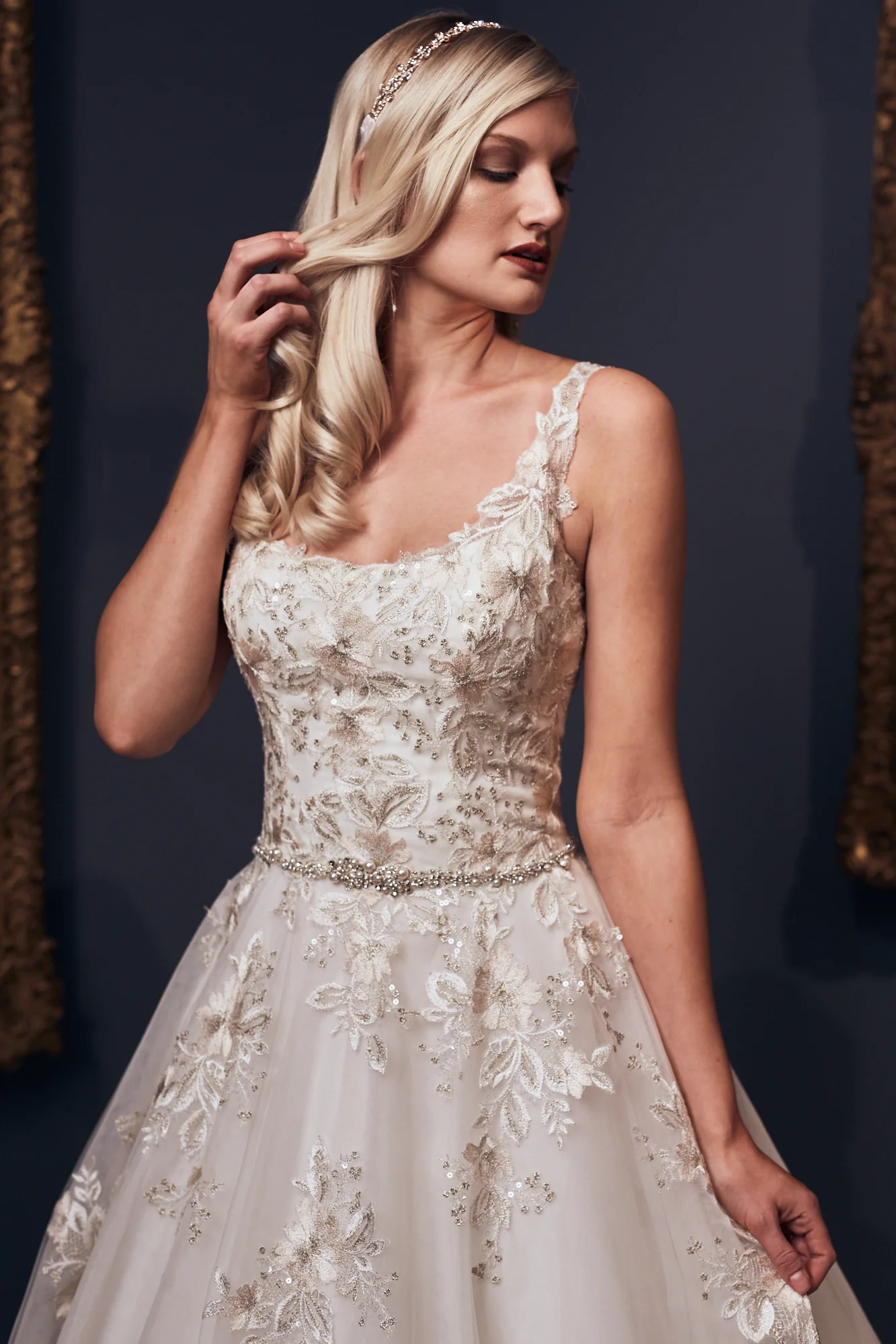 VT_Bridal_Fashion_20171218_Ryan_Noltemeyer_20_WEB.jpg