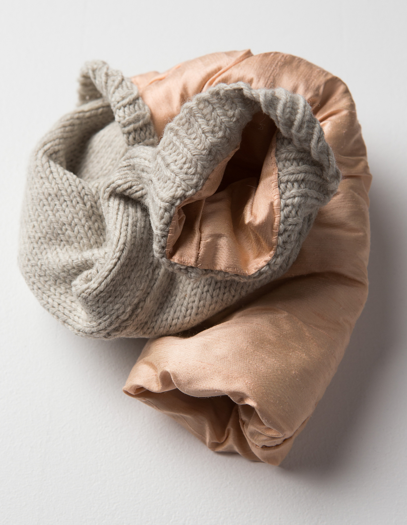  Robyn Finlay,  Untitled  (detail), 2012-13, teabags, 33.5 x 32 x 35 cm. Photograph courtesy the artist. 