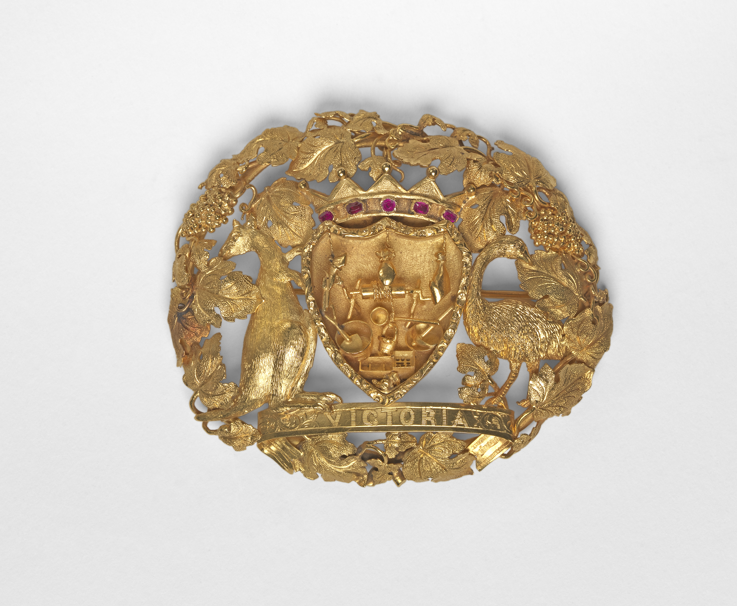   Unknown silversmith , &nbsp;Lola Montez brooch, c.1855, gold, rubies. &nbsp;National Gallery of Australia, Canberra. Purchased 2014. 