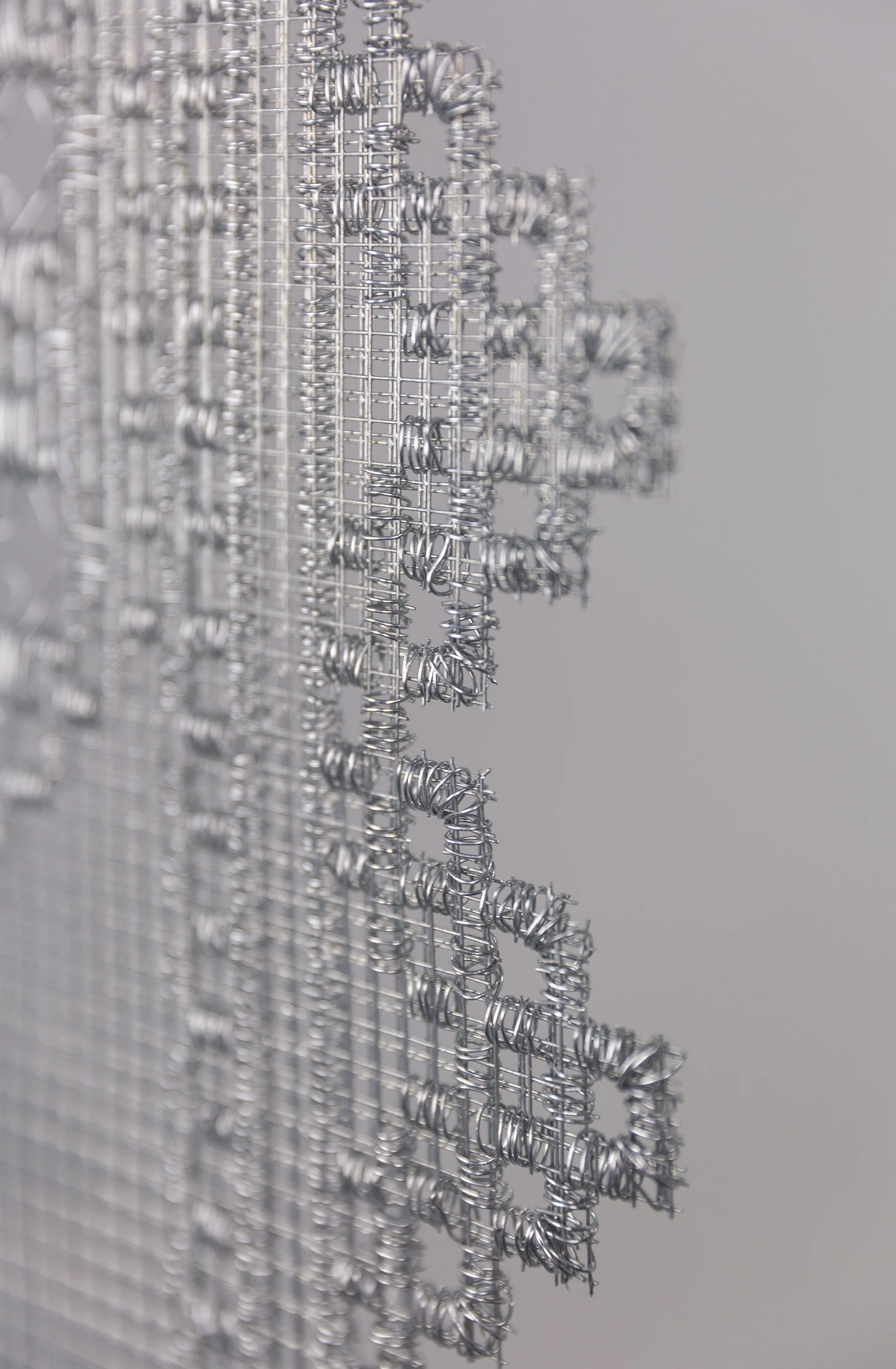 Jeanette Stok Inherited Borders (detail) 2017 Galvanised wire, wire mesh 204 x 204 x 10 cm Photography Michelle Vine