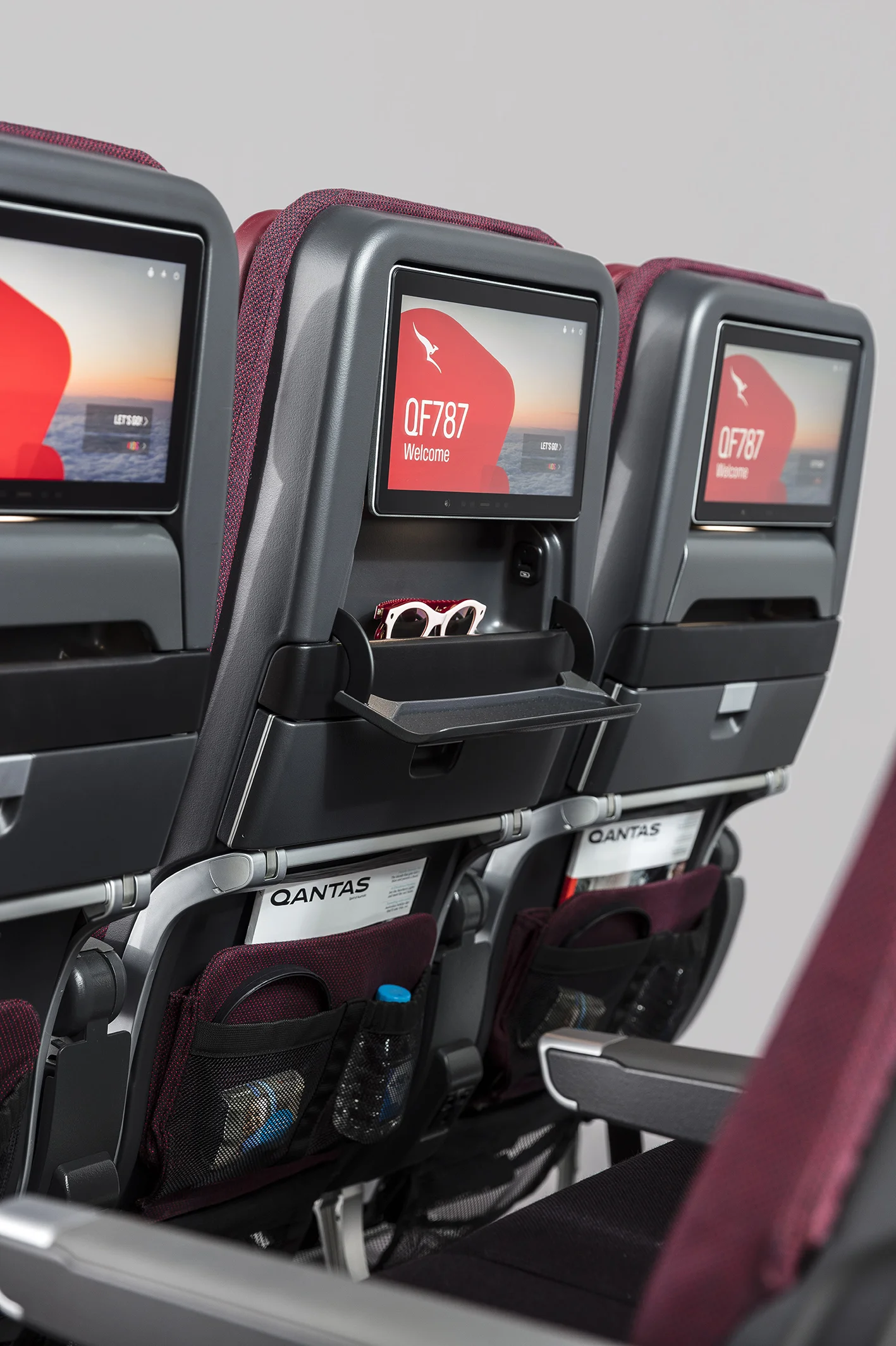 02 Caon_QF+Seats_0A8A7803_RT_DE.jpg